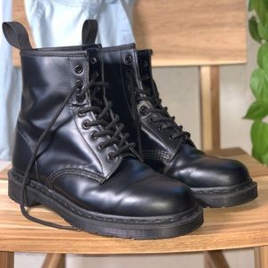 DR MARTEN 1460 MONO LEATHER LACE UP BOOTS BLACK 9